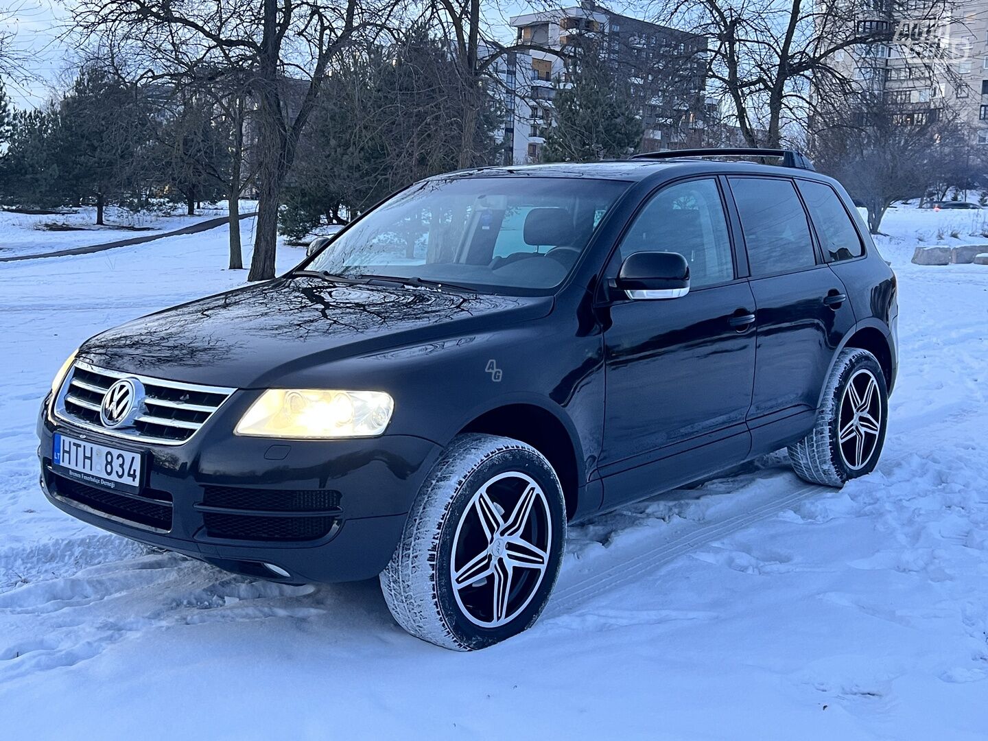 Volkswagen Touareg 2004 г Внедорожник / Кроссовер