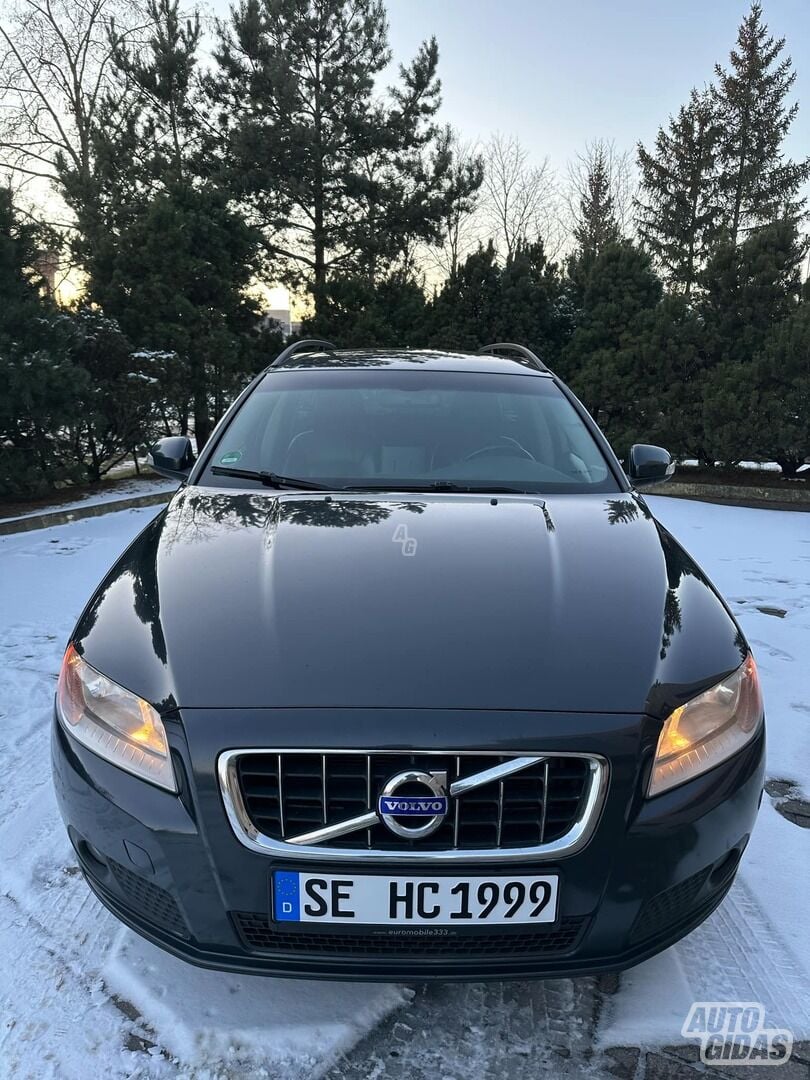 Volvo V70 2009 y Wagon