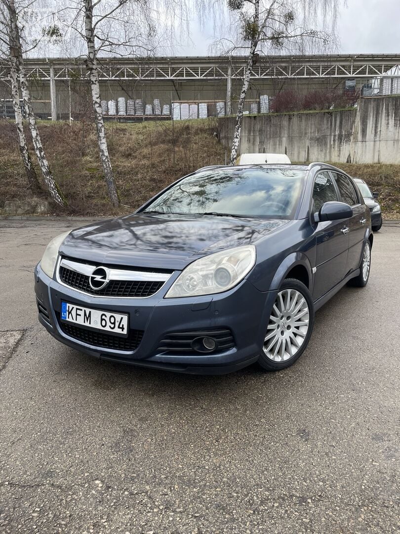 Opel Signum 2007 y Hatchback