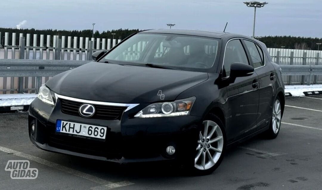 Lexus CT 200h 2013 m Hečbekas