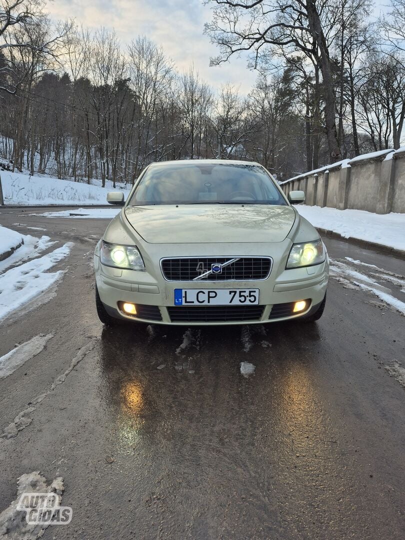 Volvo V50 2004 y Wagon