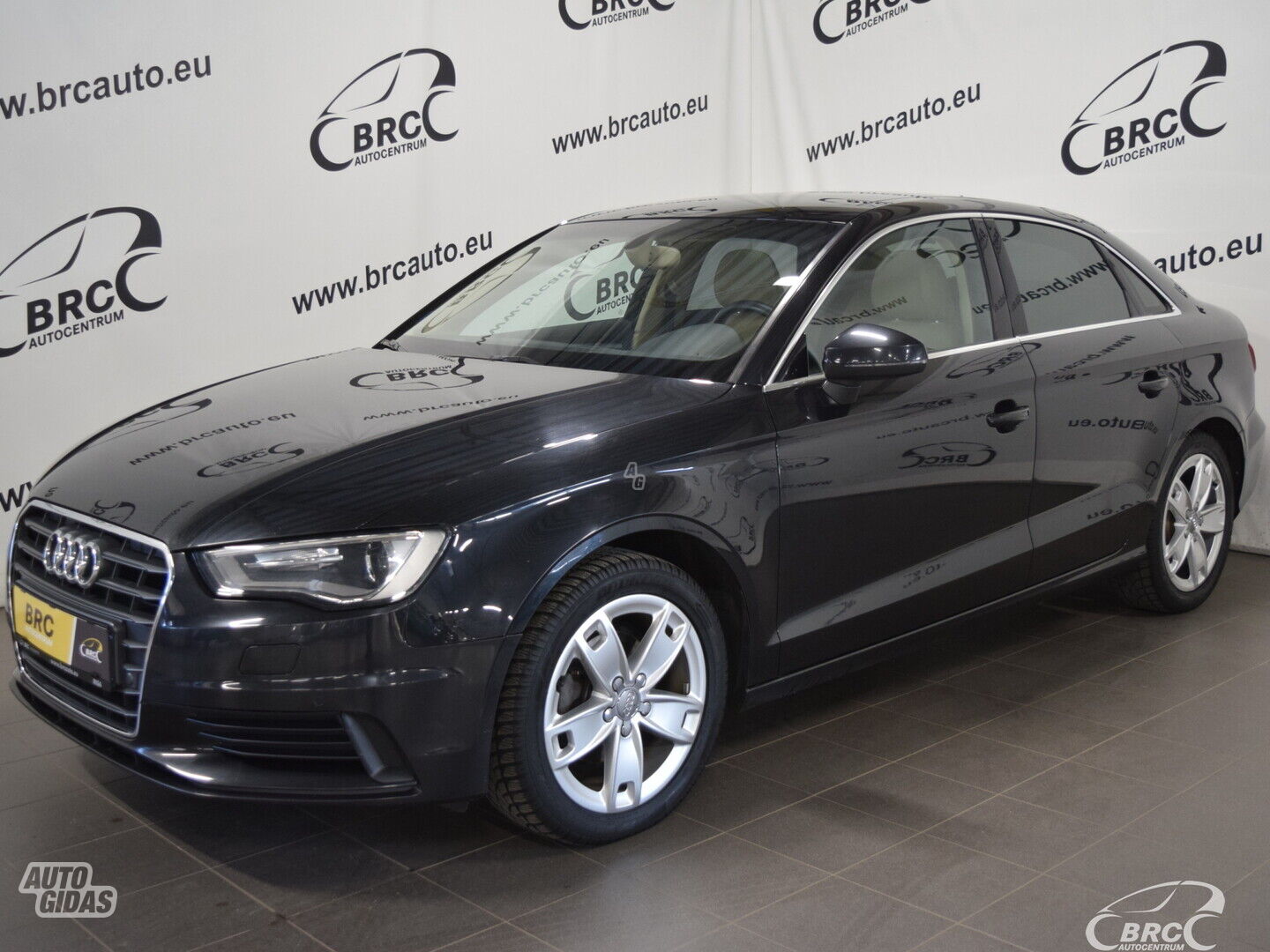 Audi A3 Limousine TFSi A/T 2014 y