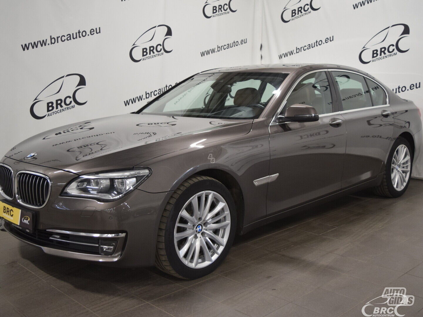 Bmw 740 D 2012 г