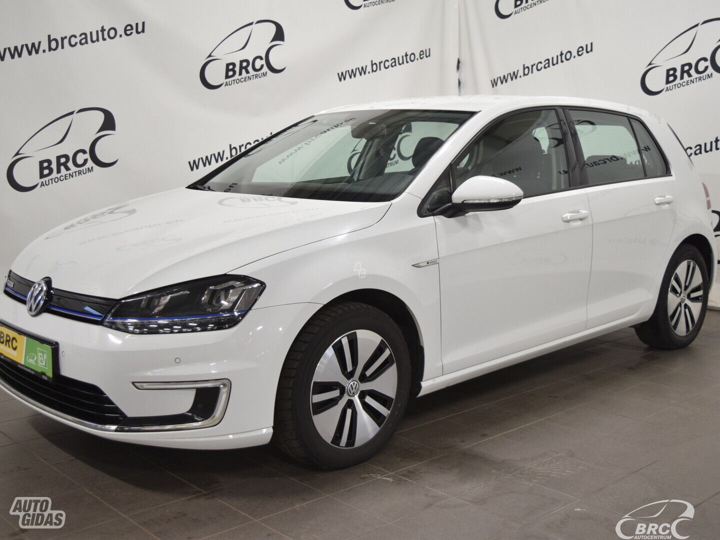 Volkswagen Golf E 2015 m