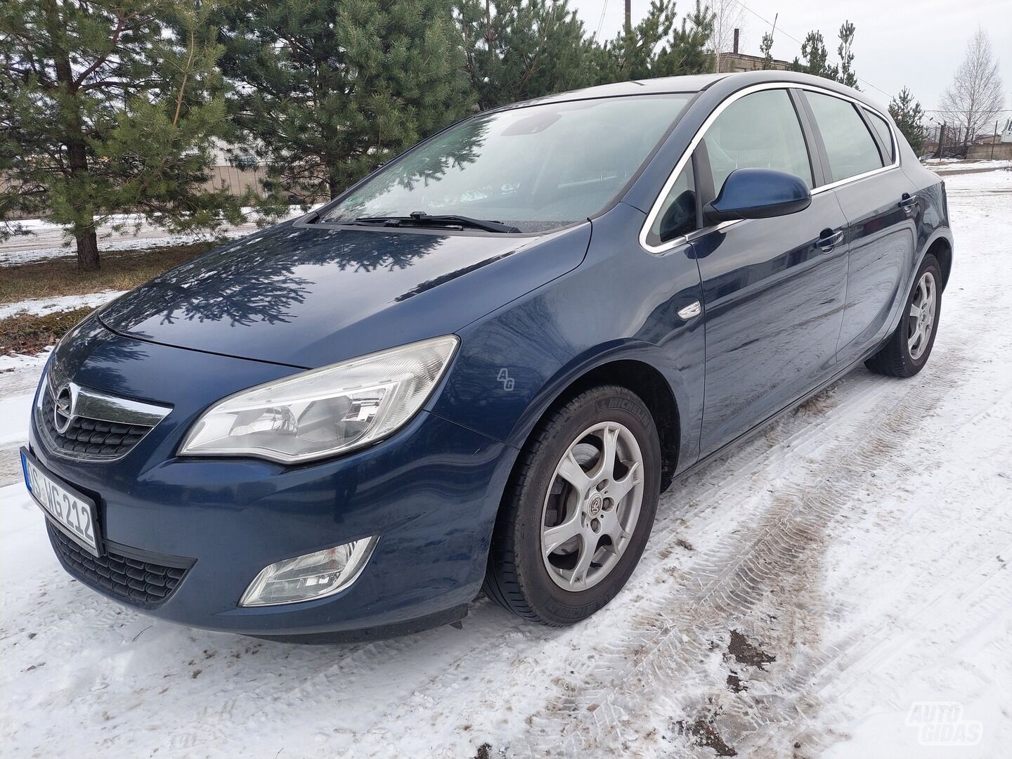 Opel Astra 2012 m Visureigis / Krosoveris