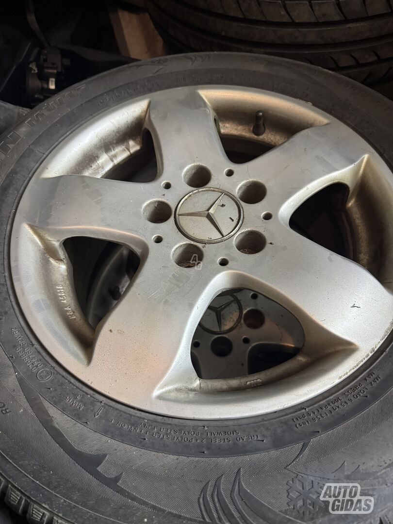 Mercedes-Benz light alloy R15 rims