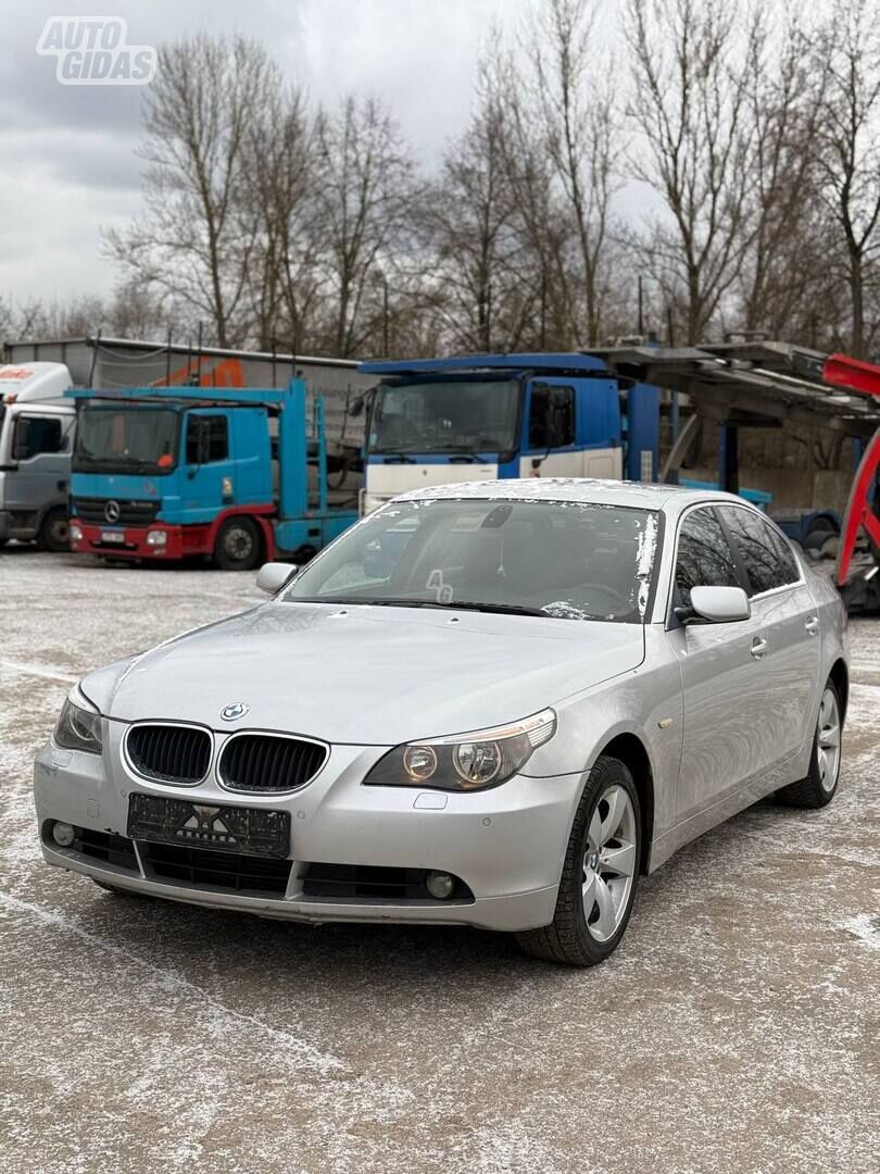 Bmw 525 2004 y Sedan