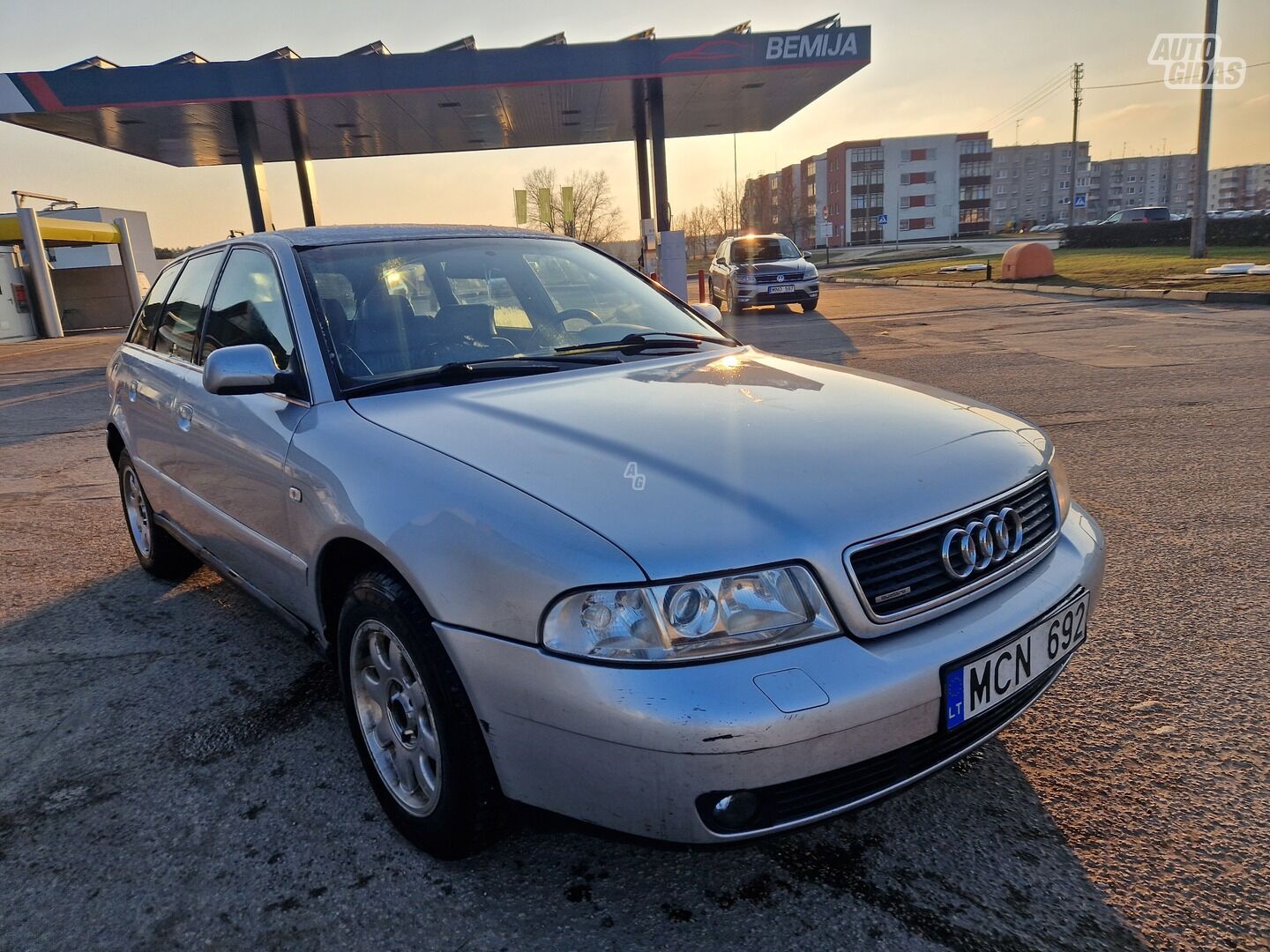 Audi A4 4x4 2001 y