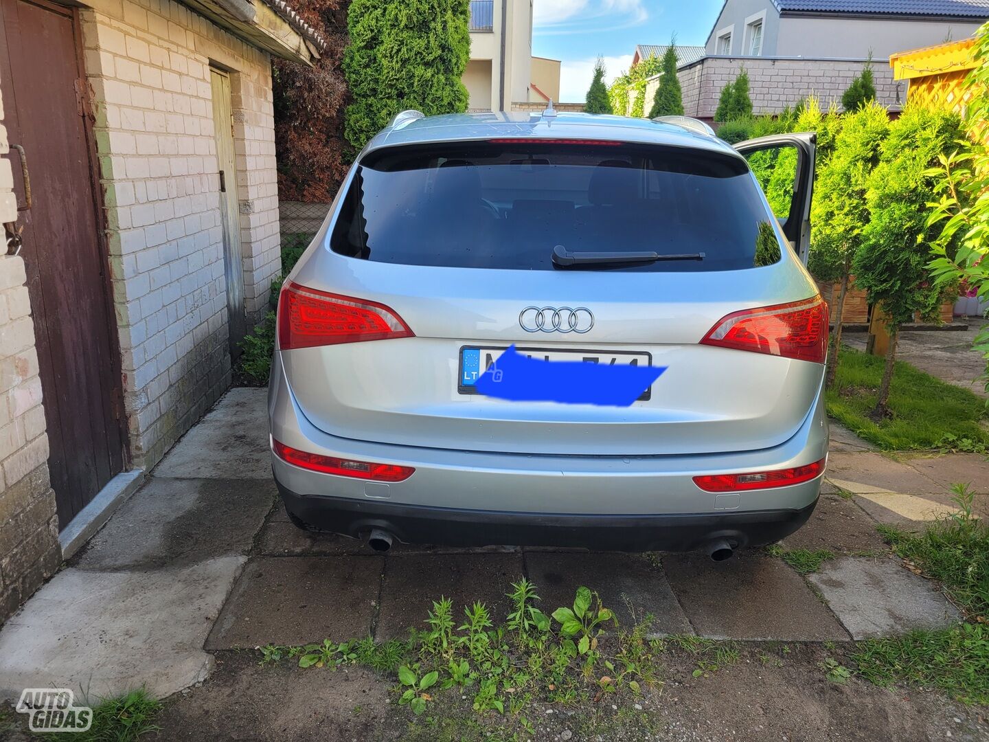 Audi Q5 2009 y Sedan