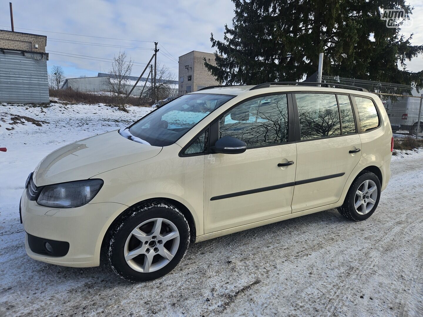 Volkswagen Touran 2014 m Vienatūris