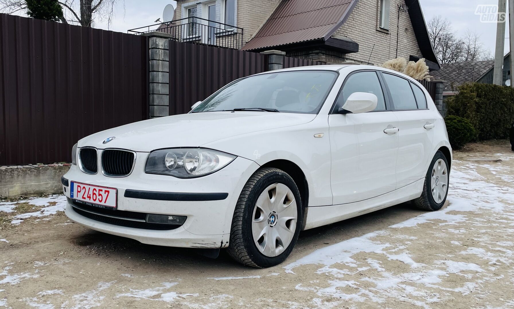 Bmw 116 2010 г Хэтчбек