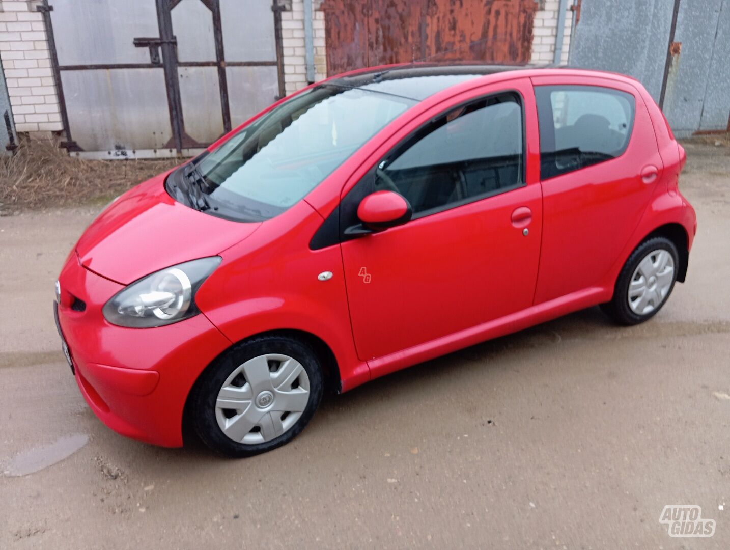 Toyota Aygo 2008 г Хэтчбек