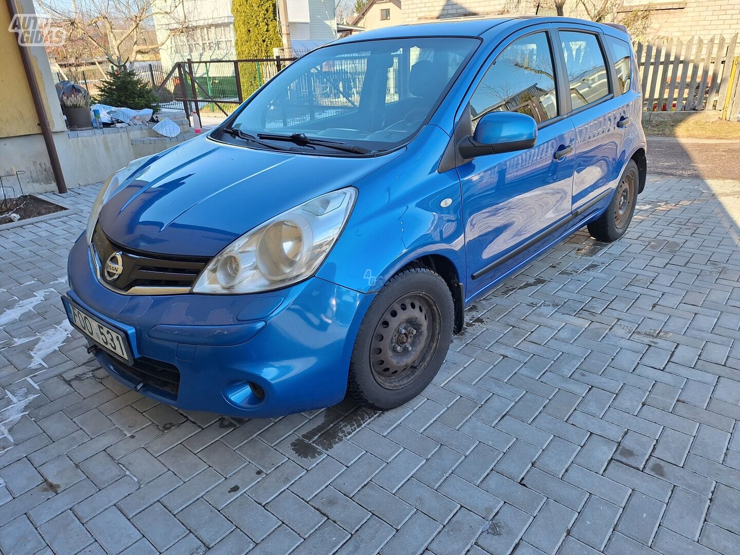 Nissan Note 2011 y Van