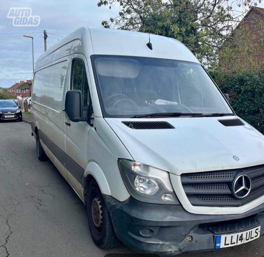 Mercedes-Benz Sprinter 651 2015 г запчясти