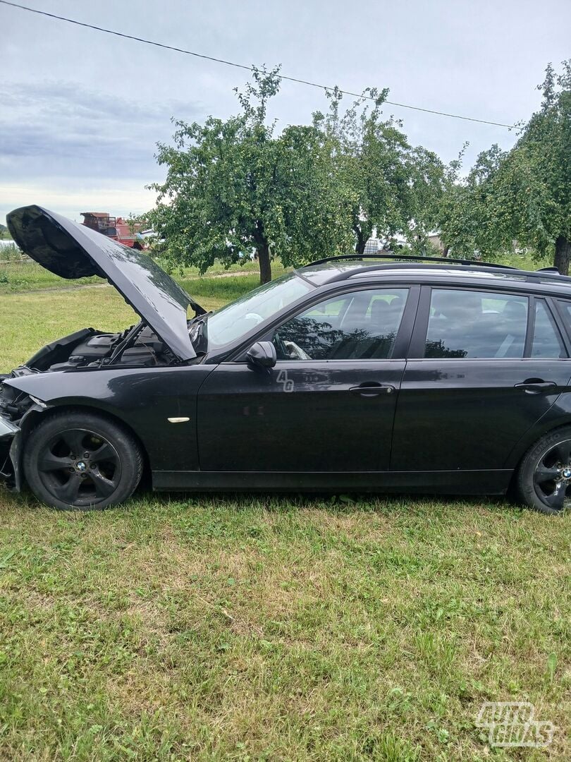 Bmw 320 2007 m Universalas