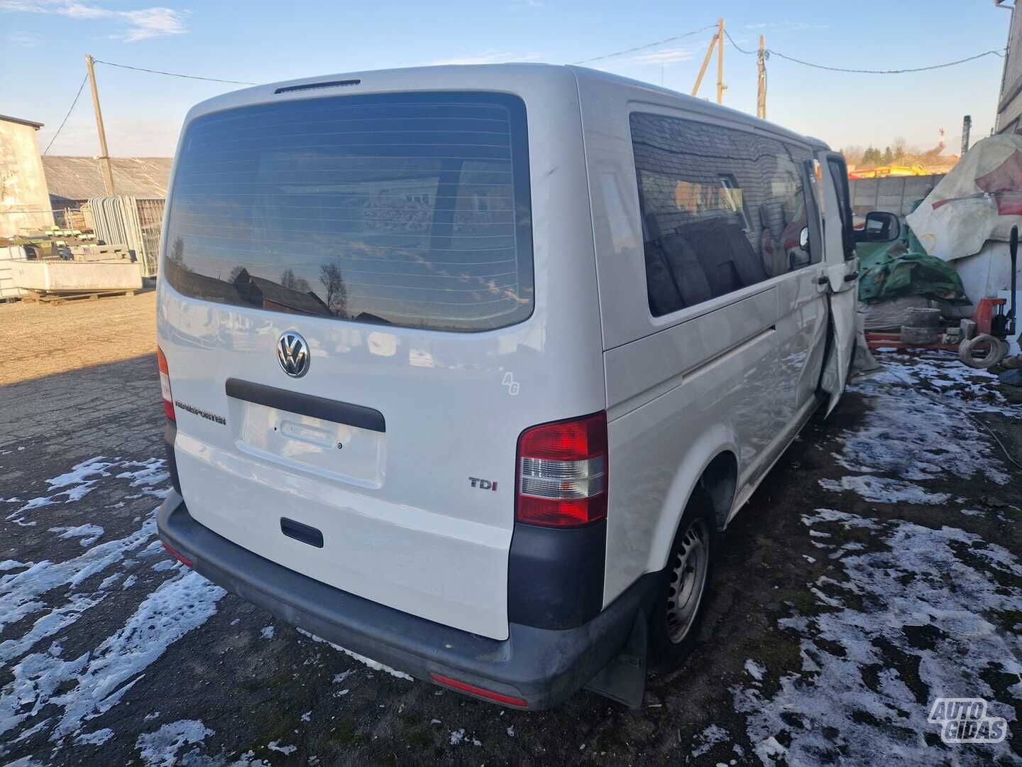 Volkswagen Transporter 2014 г запчясти