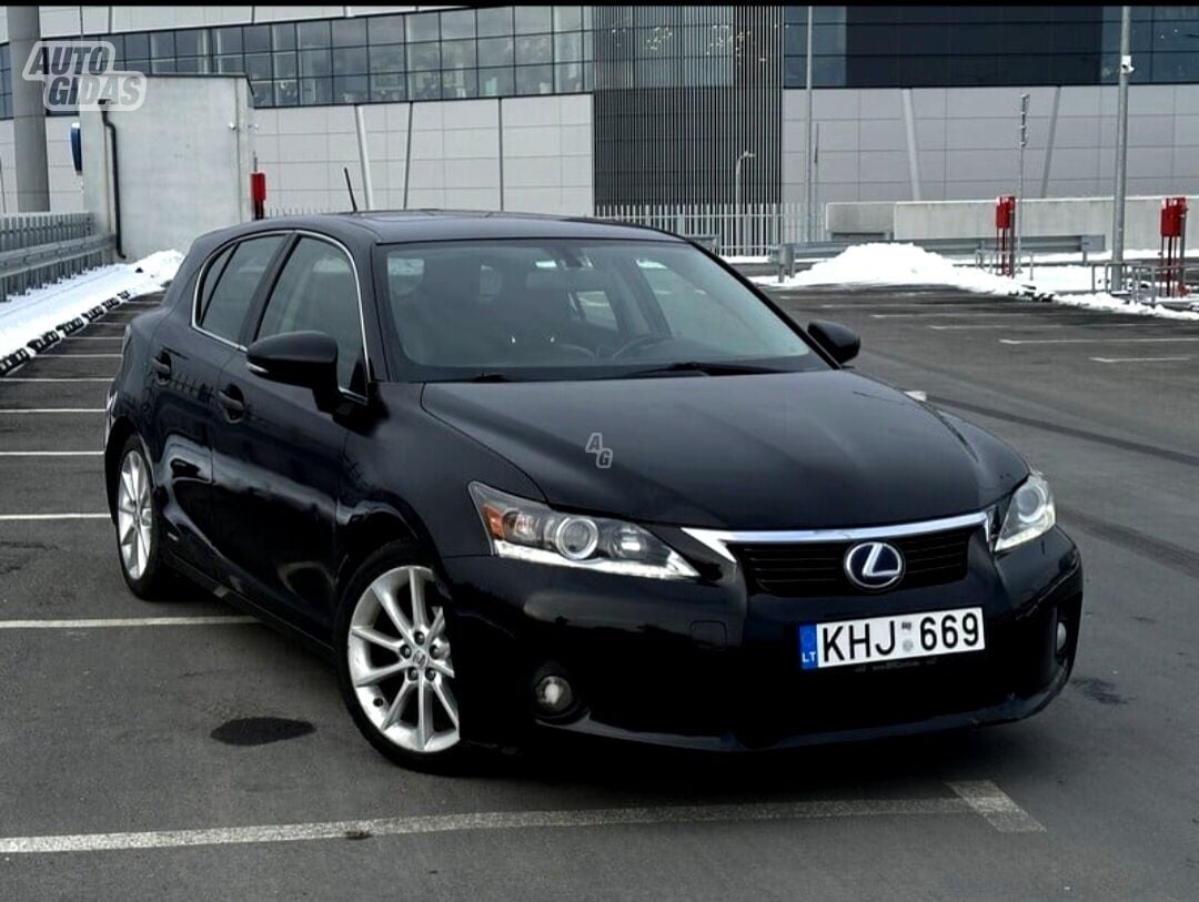 Lexus CT 200h 2013 m Hečbekas