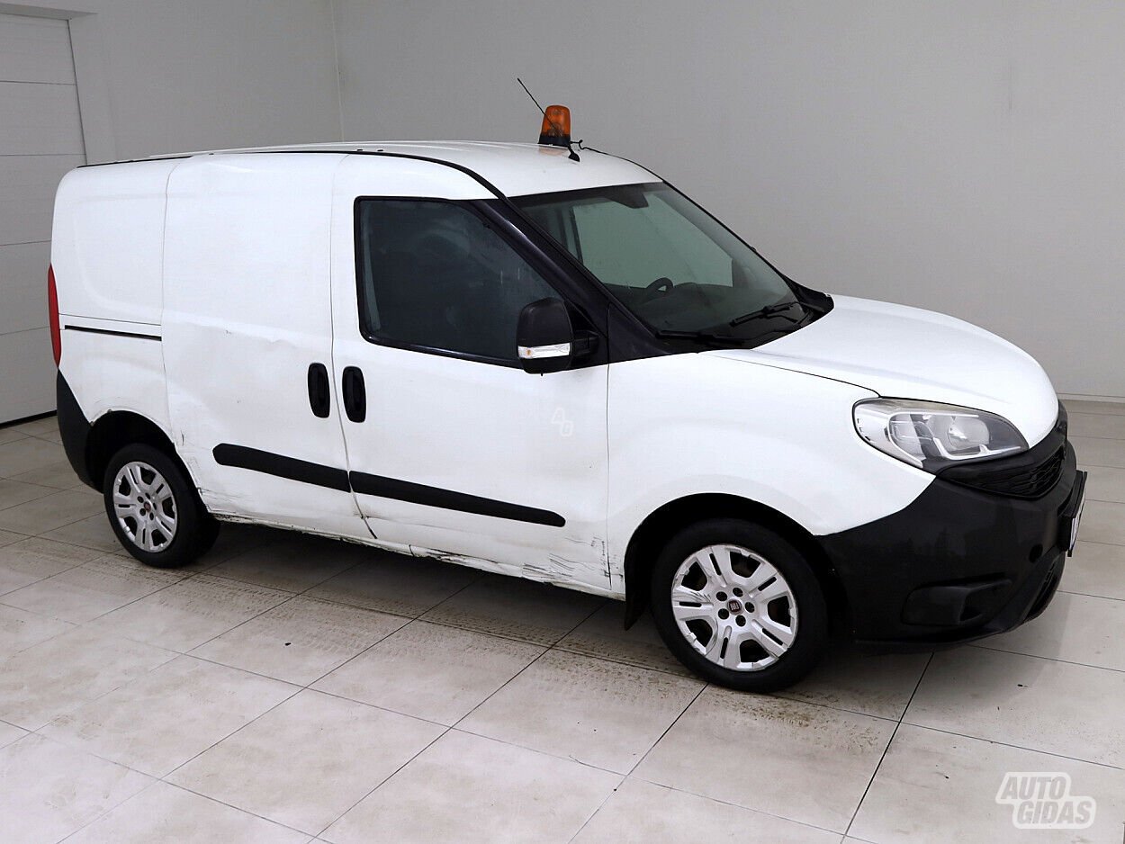 Fiat Doblo 2016 г Комби микроавтобус