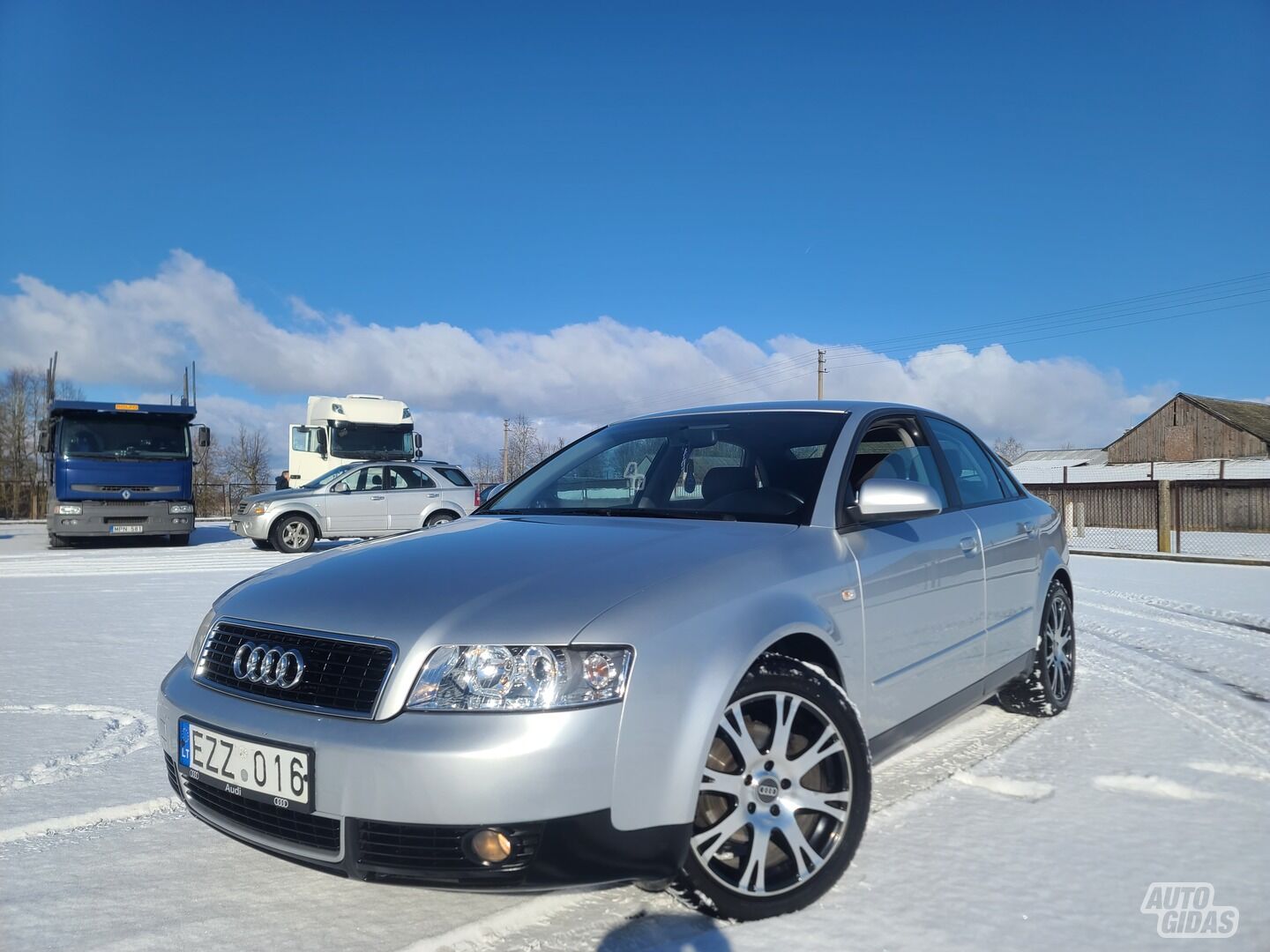 Audi A4 2001 m Sedanas