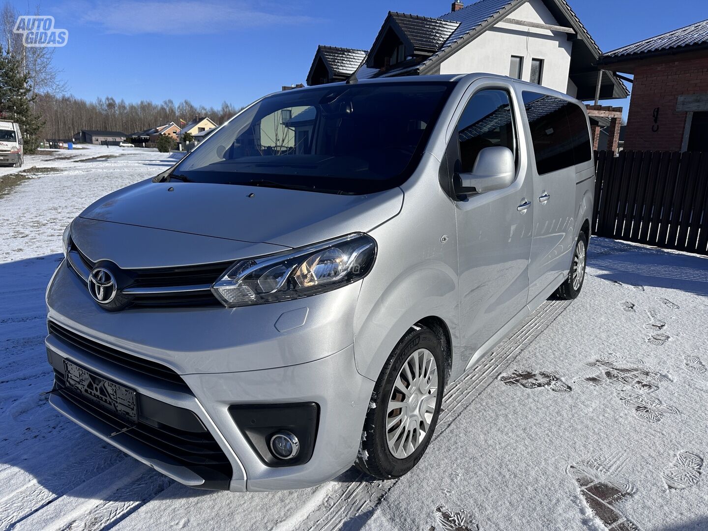 Toyota Proace Verso 2019 y Van