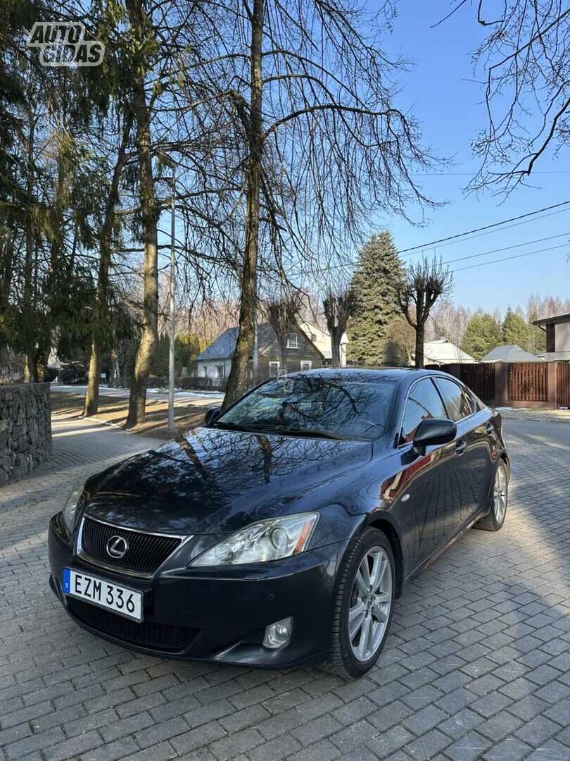 Lexus IS 250 2008 y Sedan