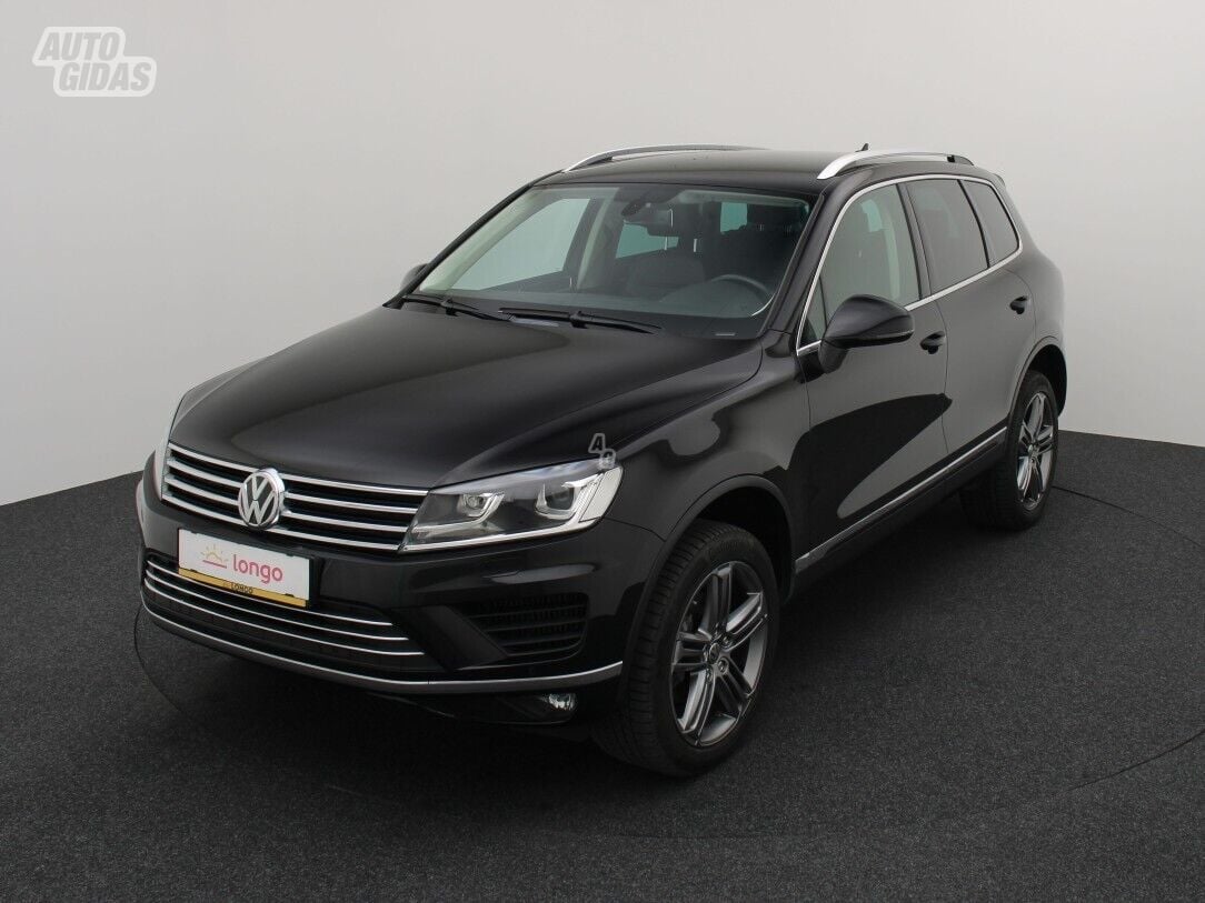 Volkswagen Touareg 2015 г Внедорожник / Кроссовер