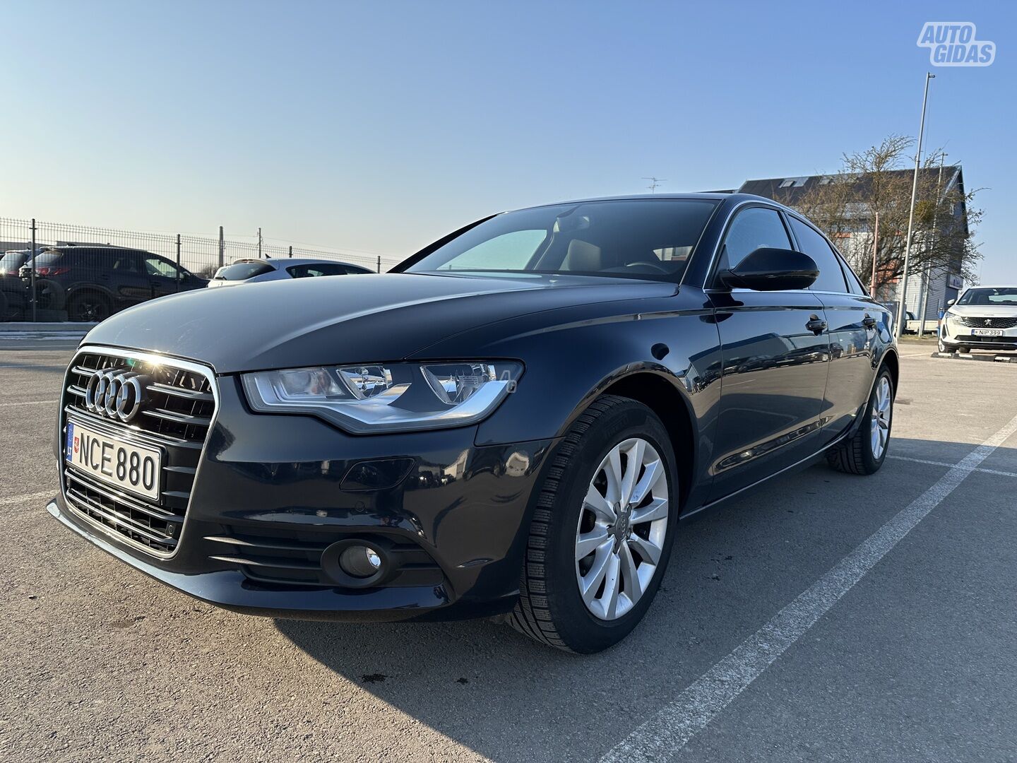 Audi A6 2011 y Sedan