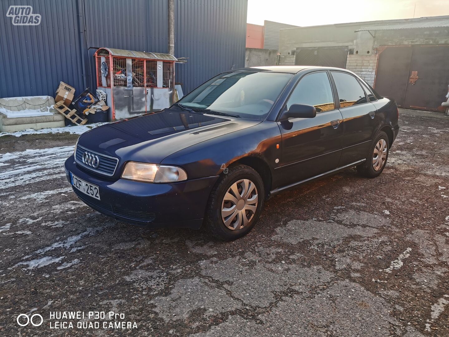 Audi A4 1996 y Sedan