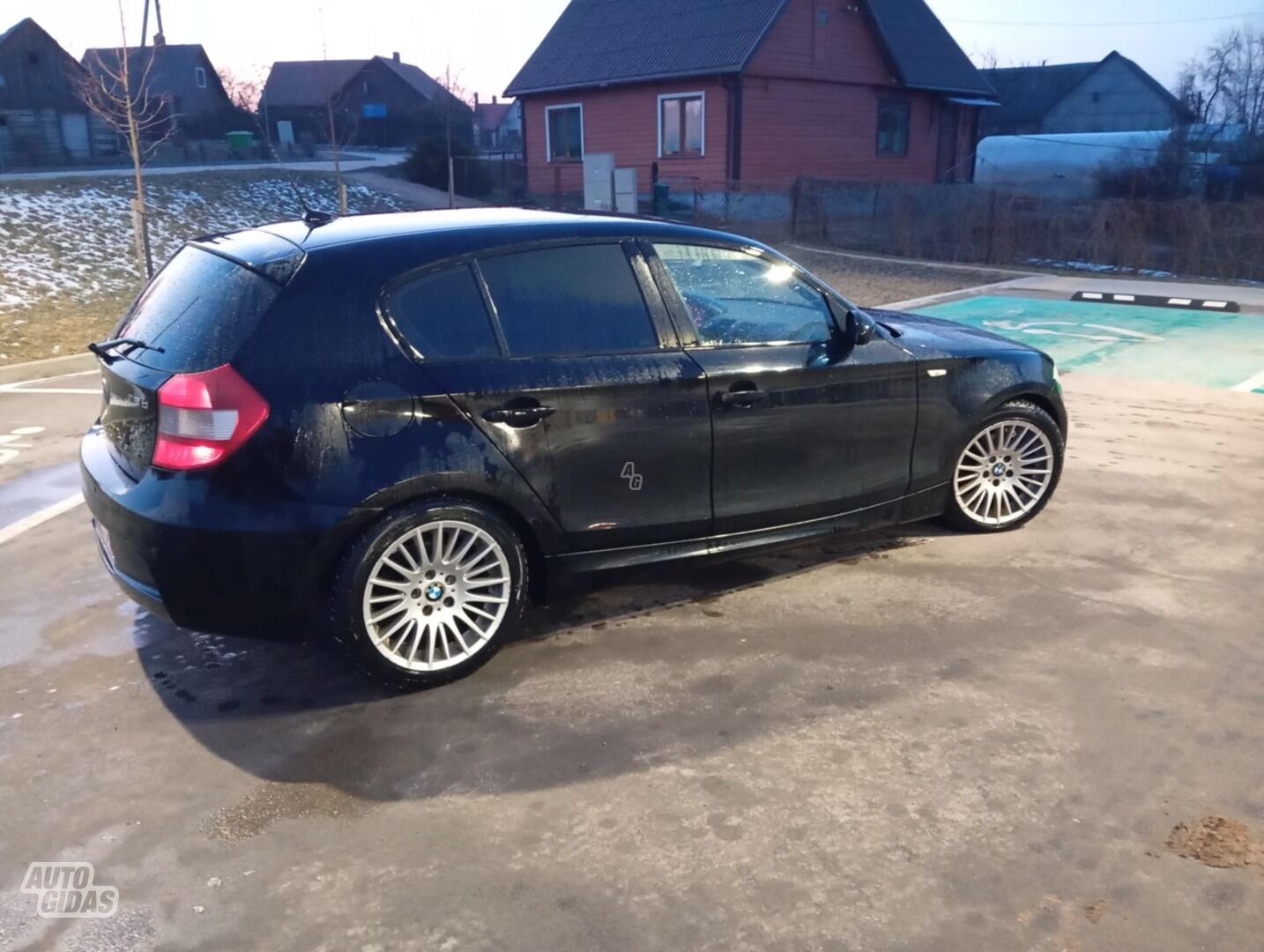 Bmw 118 2005 y Hatchback