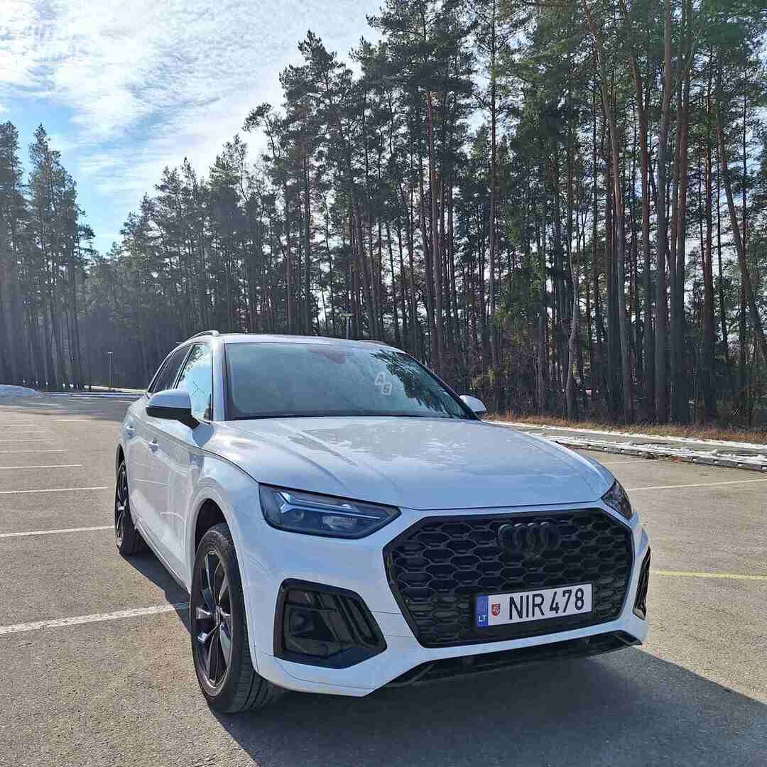 Audi Q5 2021 y Off-road / Crossover