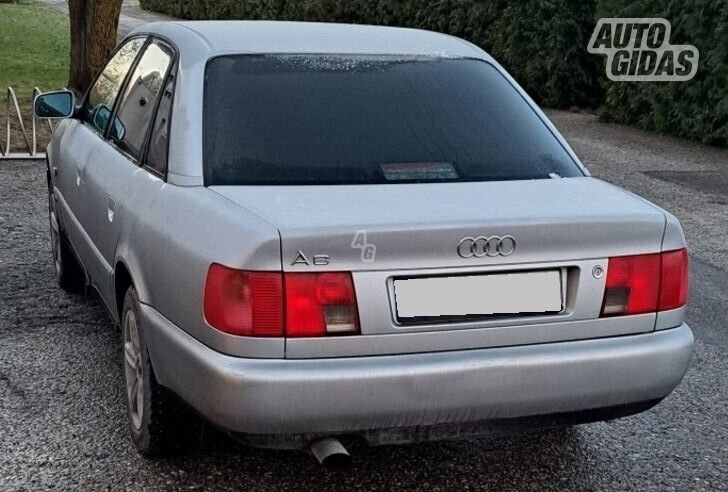 Audi A6 1995 m Sedanas