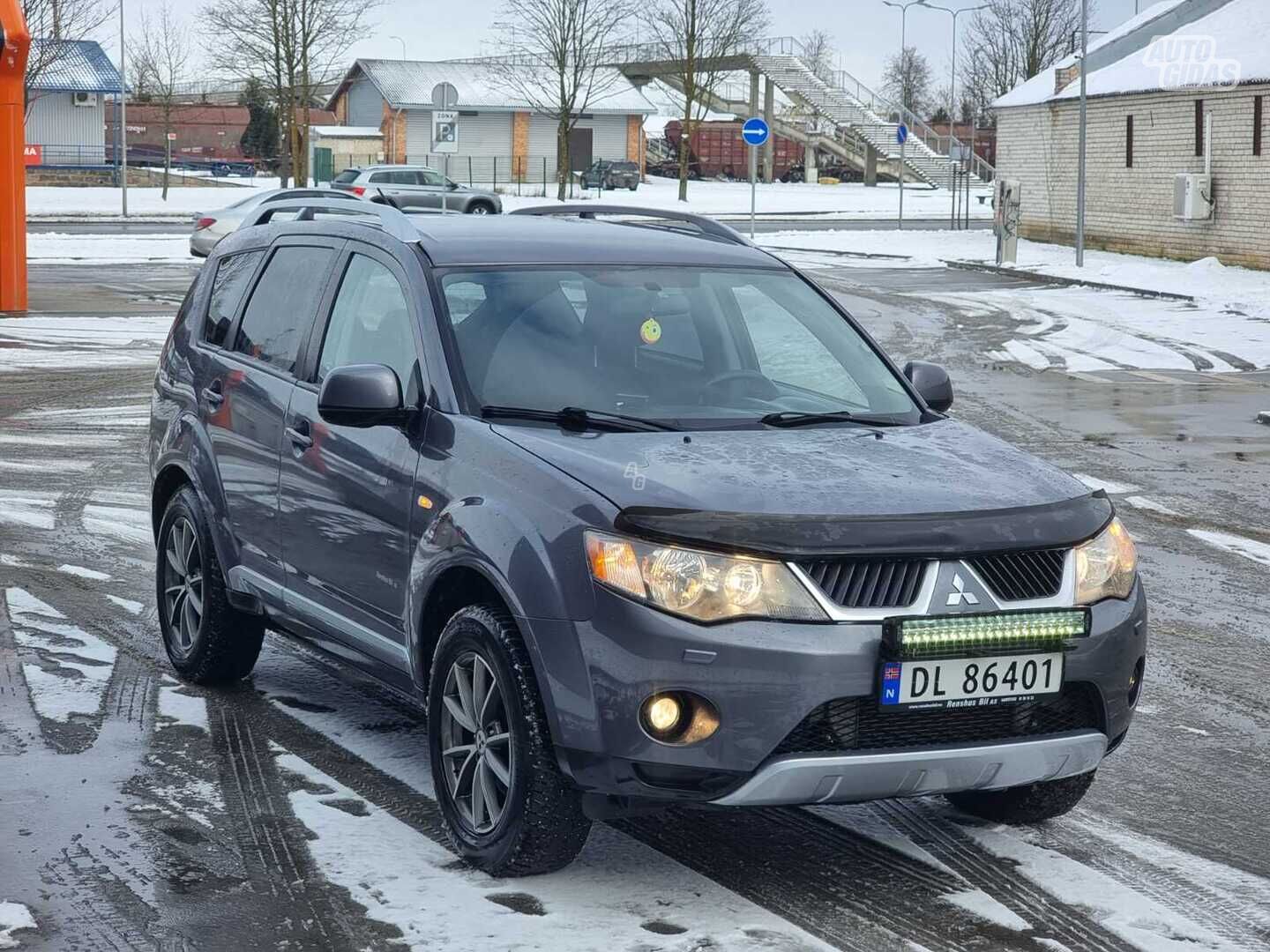 Mitsubishi Outlander 2008 г Внедорожник / Кроссовер