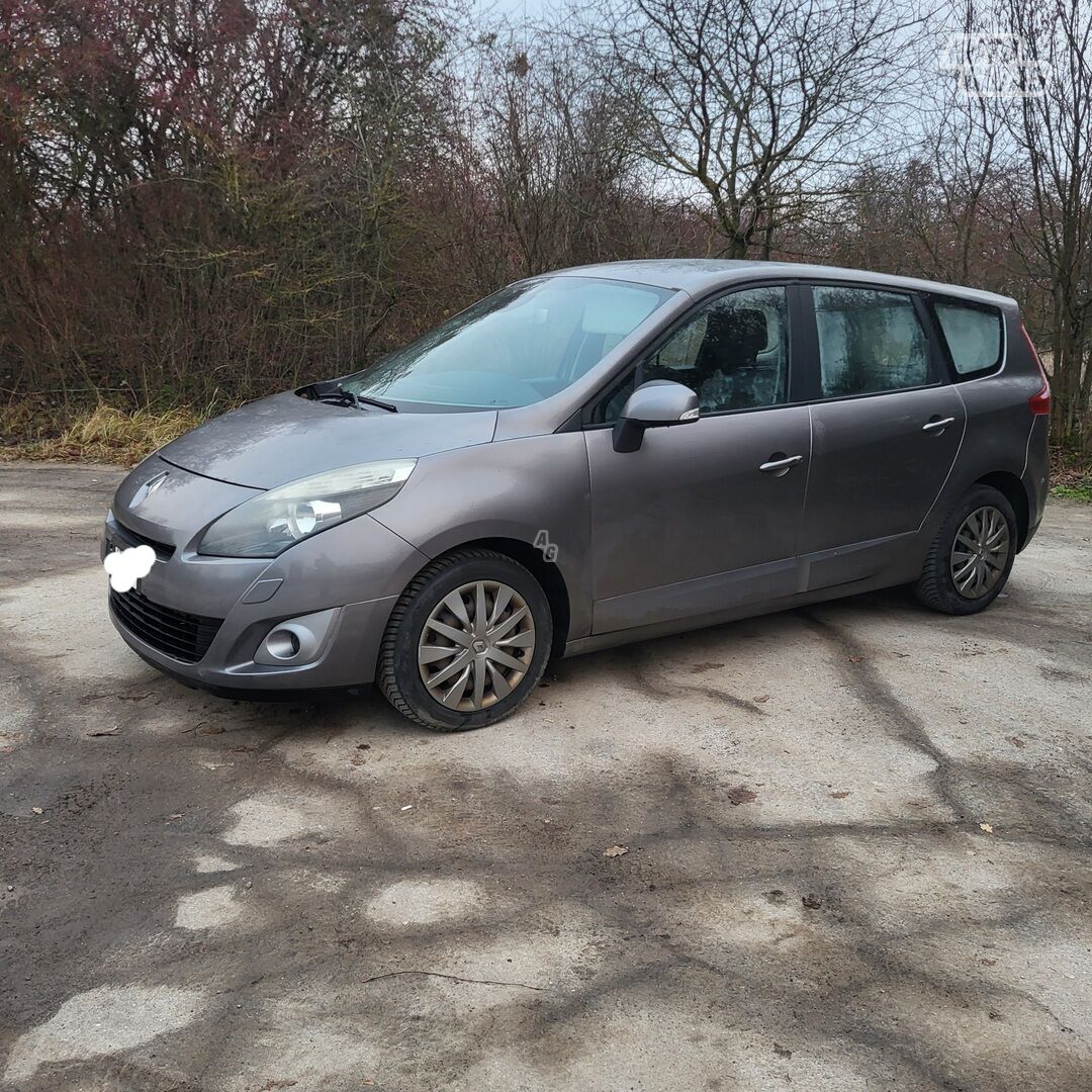 Renault Grand Scenic 2011 y Van