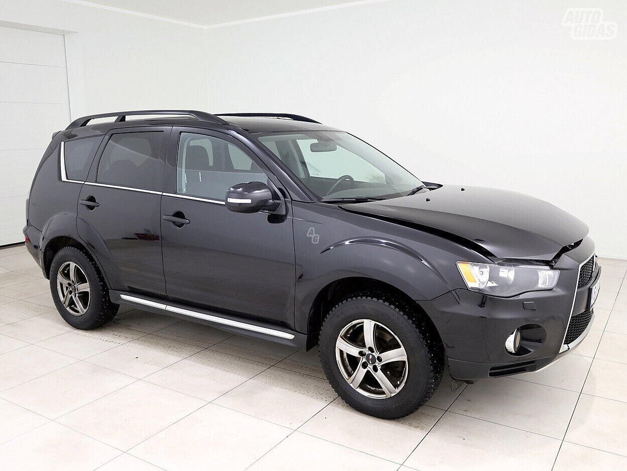 Mitsubishi Outlander 2010 г Внедорожник / Кроссовер