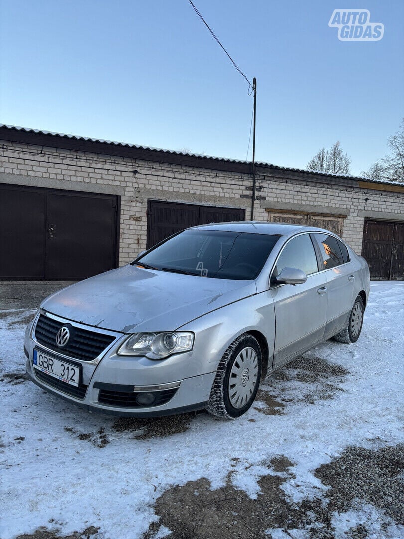 Volkswagen Passat 2005 г Седан