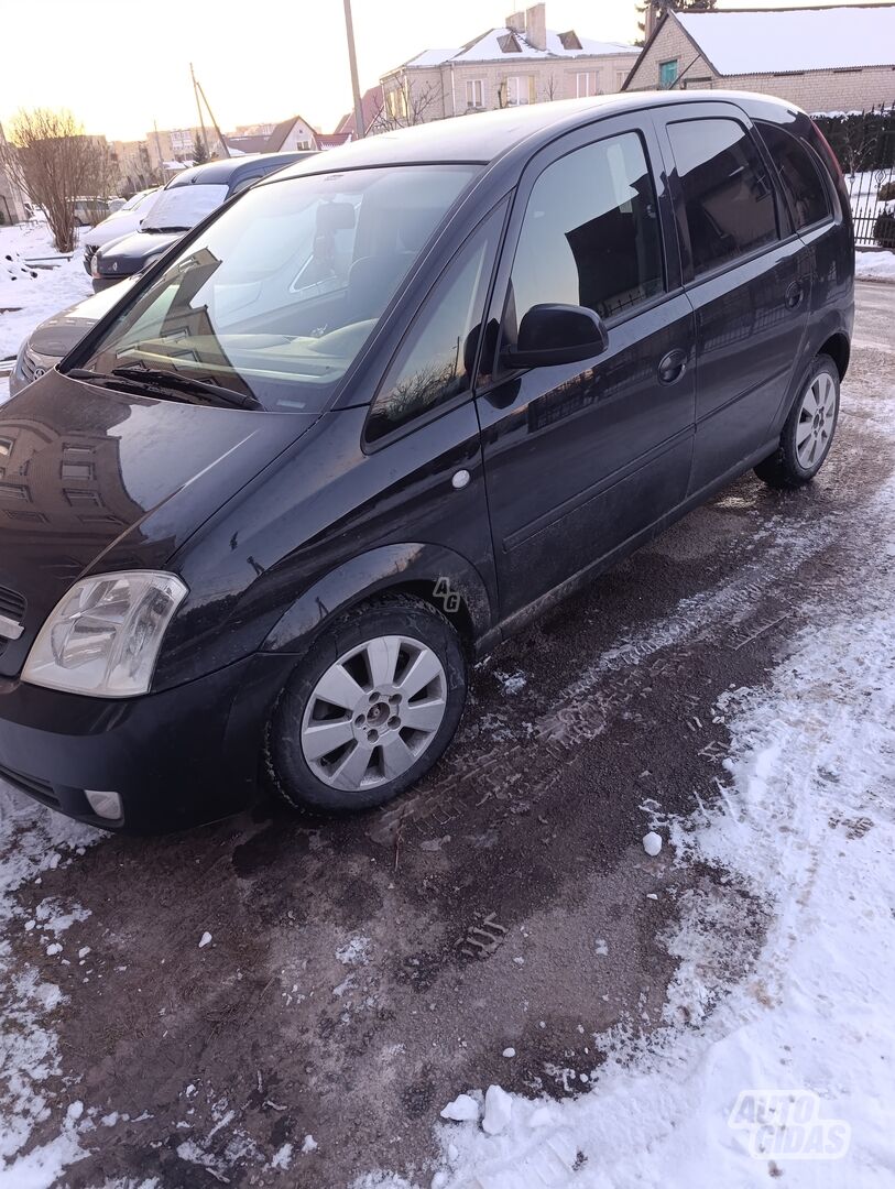 Opel Meriva 2004 г Хэтчбек