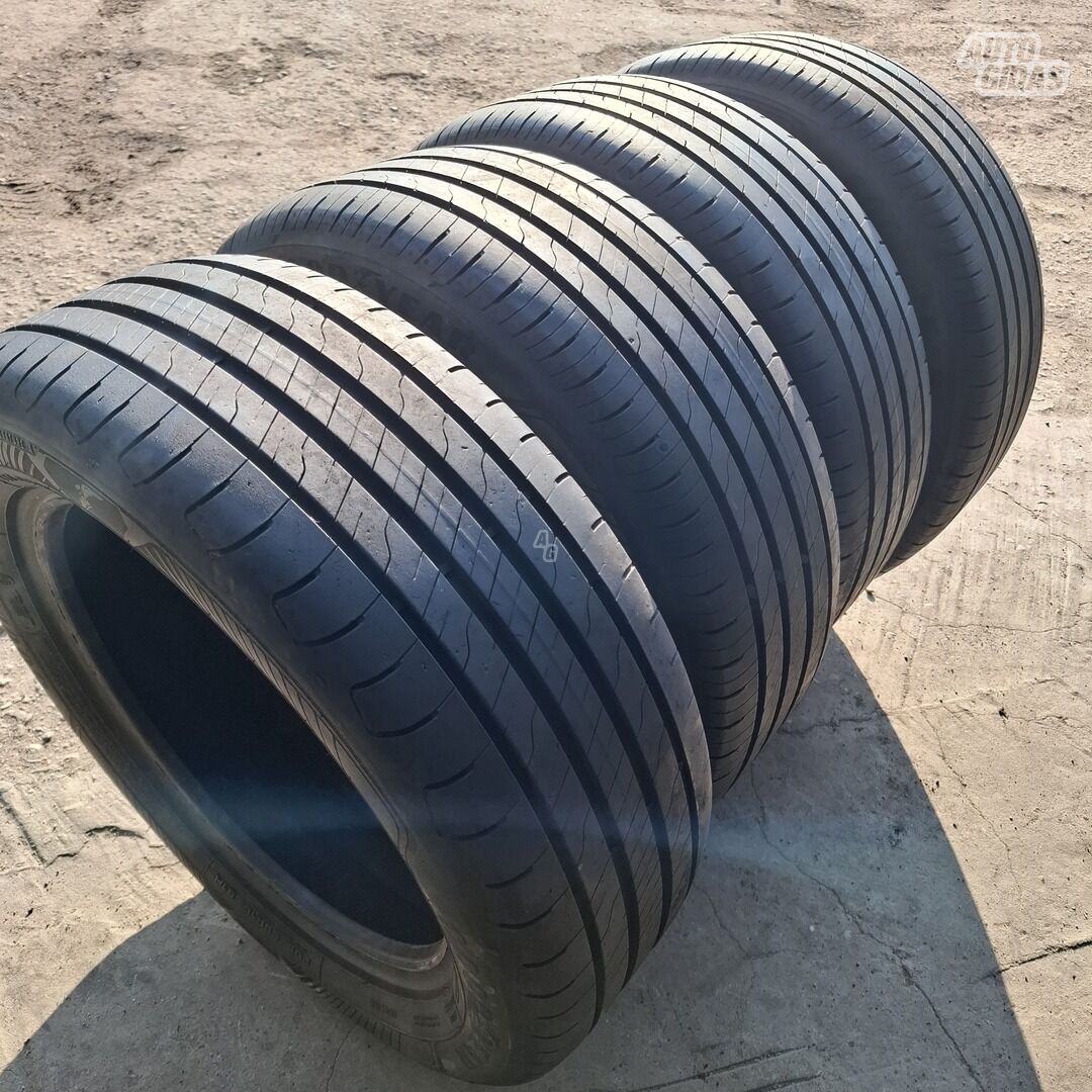 Goodyear R16 летние шины для автомобилей