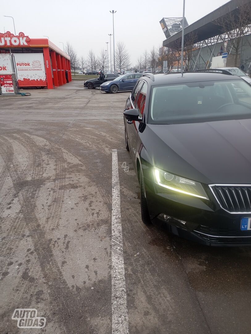 Skoda Superb 2016 m Universalas