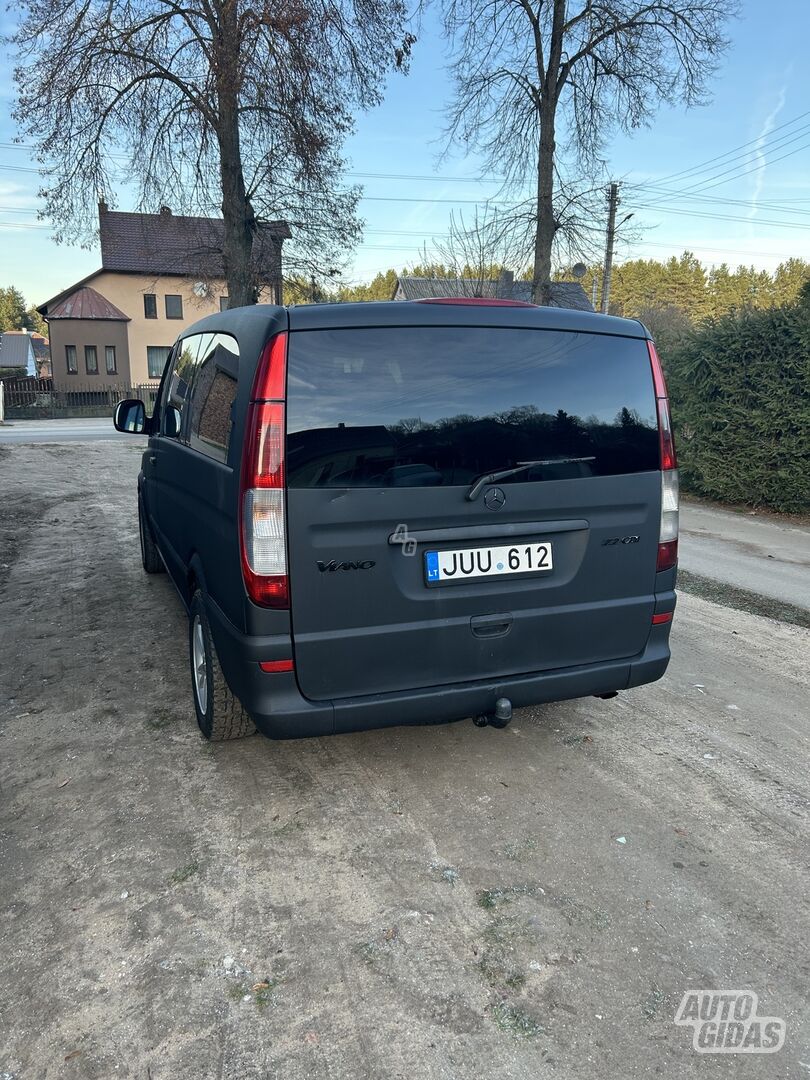 Mercedes-Benz Vito 2004 y Minibus