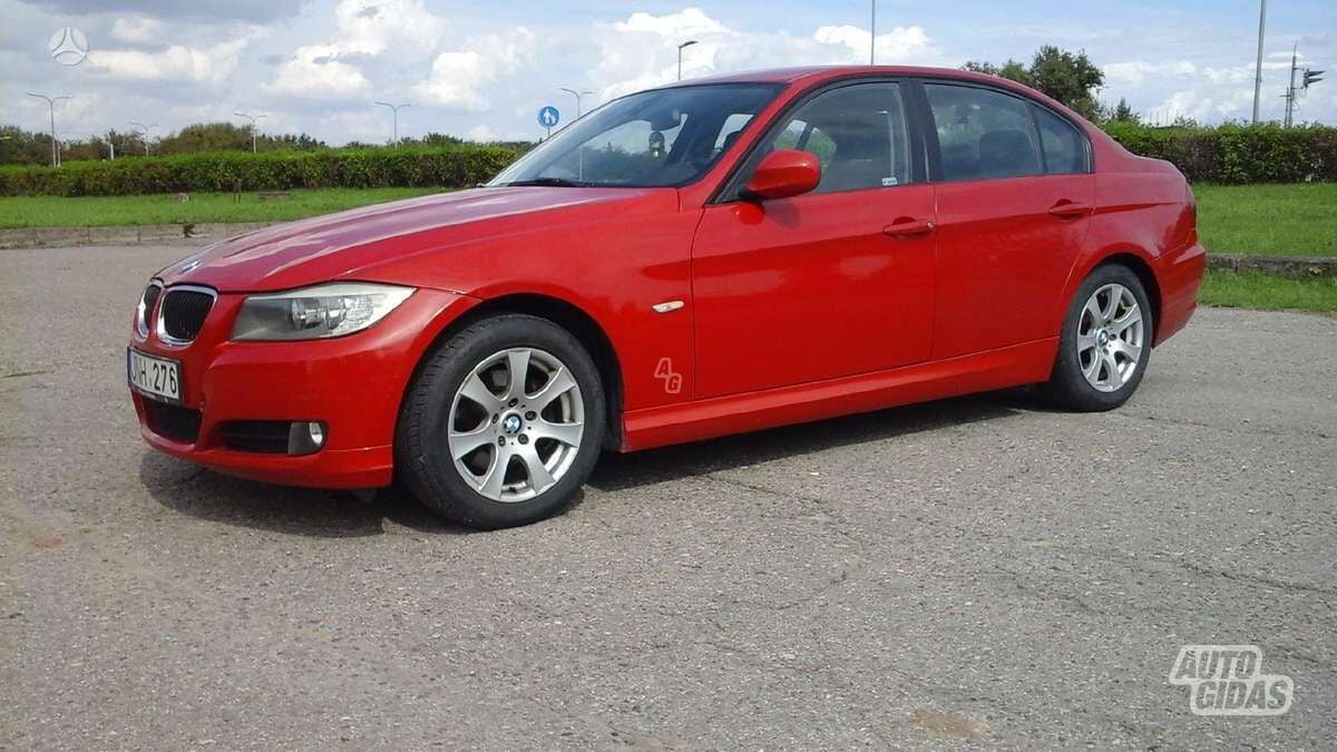 Bmw 318 2010 г Седан