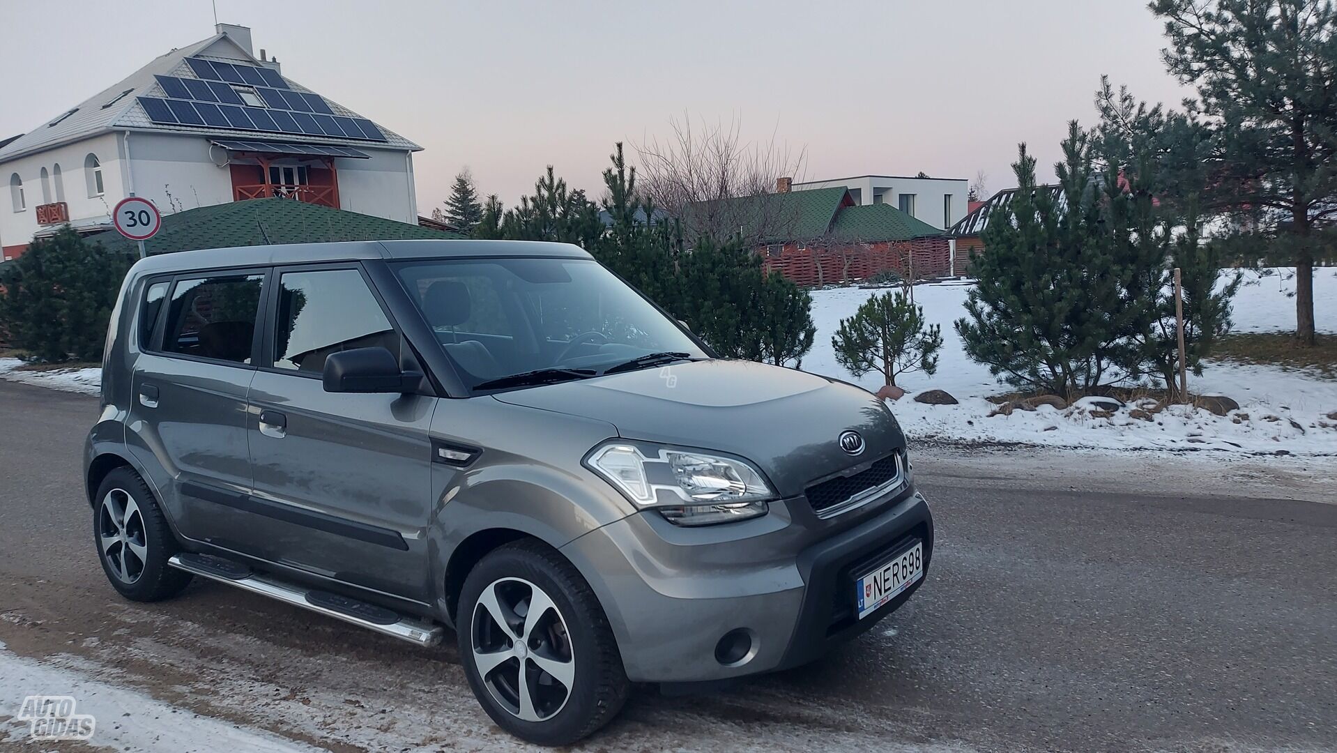 Kia Soul 2009 г Хэтчбек