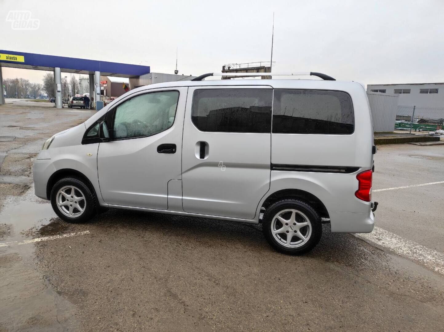 Nissan NV200 2013 г Минивэн