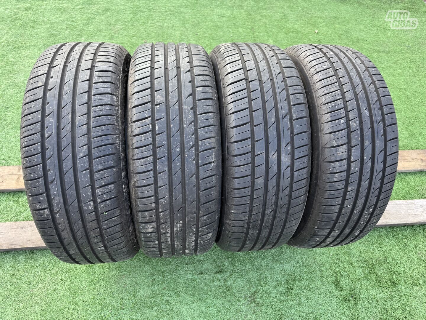 Hankook Siunciam, 7+8mm R17 vasarinės padangos lengviesiems