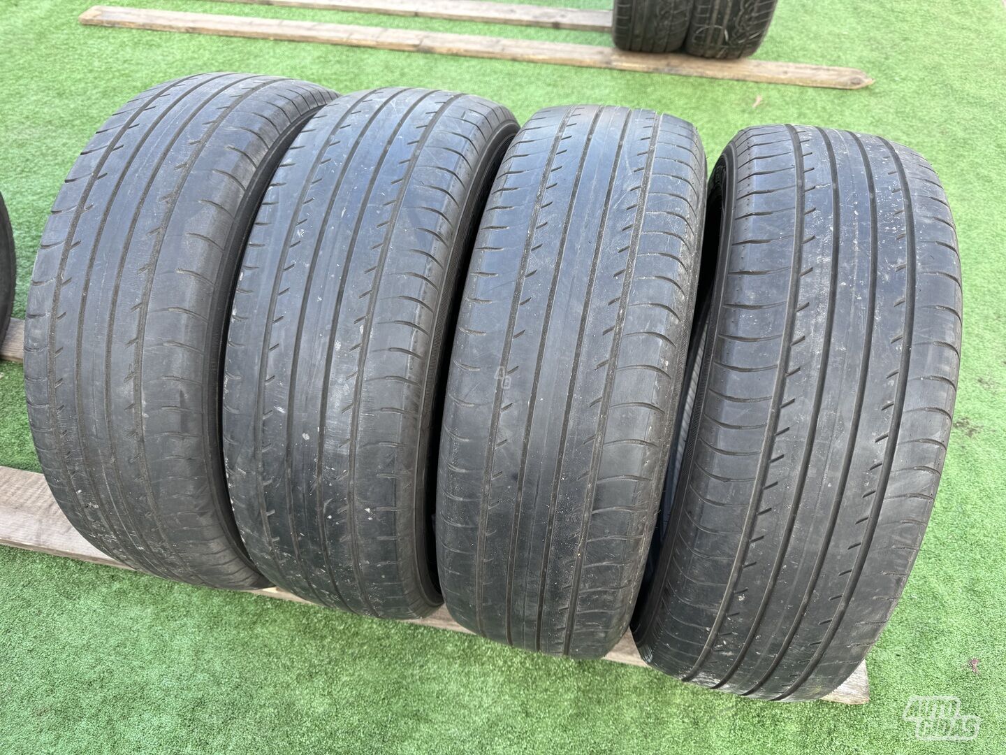 Yokohama Siunciam, 4+5mm R17 summer tyres passanger car