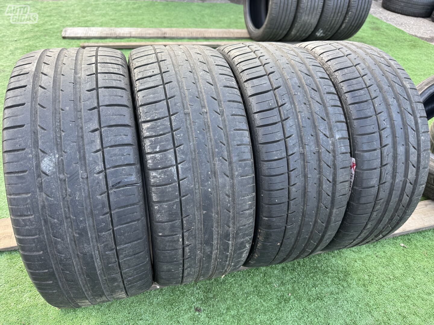 Kumho Siunciam, 6+7mm R17 vasarinės padangos lengviesiems