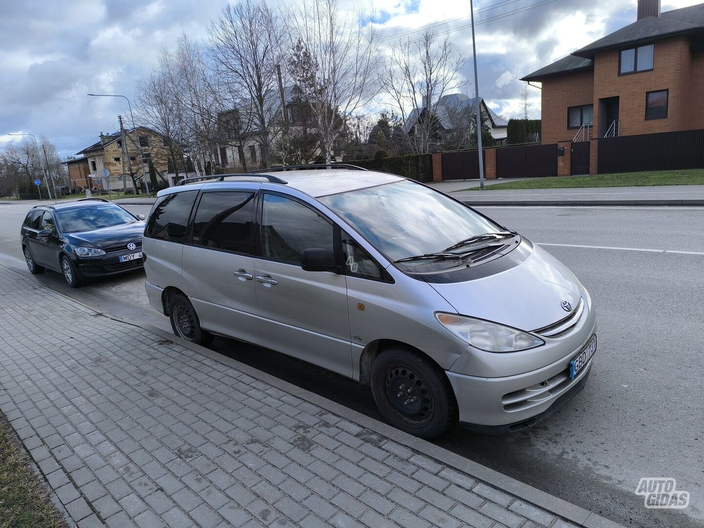 Toyota Previa 2001 г Минивэн