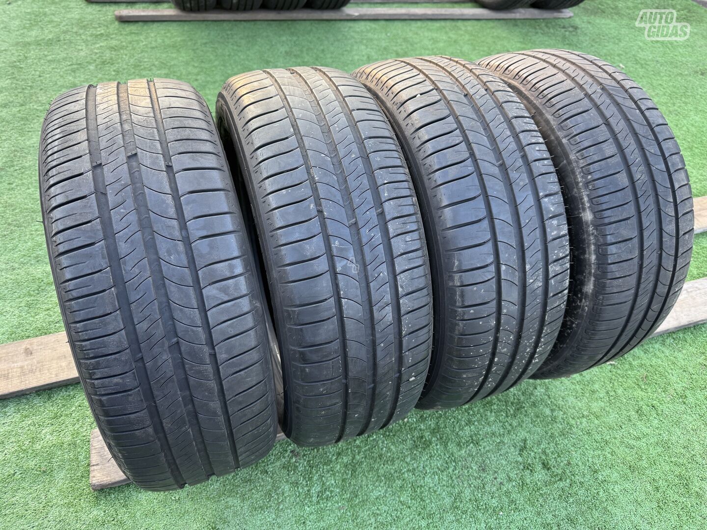 Michelin Siunciam, 6-7mm R16 summer tyres passanger car