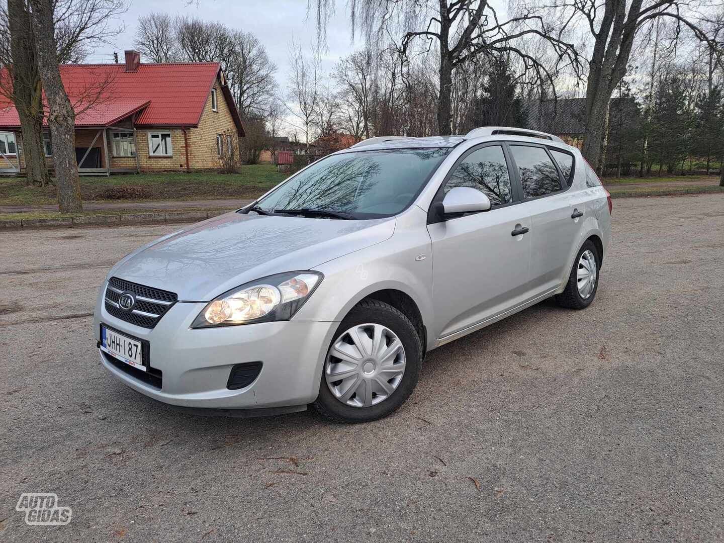 Kia Cee'd 2008 m Universalas