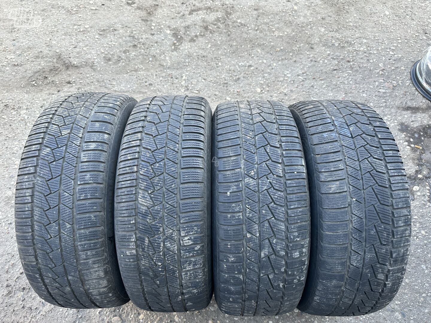 Continental Siunciam, 6-7mm 2023 R18 universal tyres passanger car