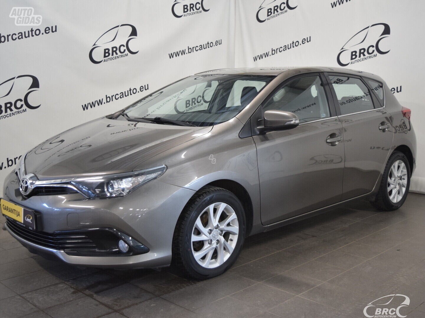 Toyota Auris M/T 2018 m